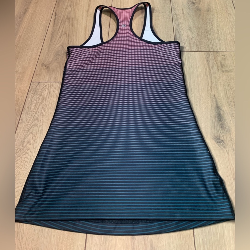 Lululemon tank top